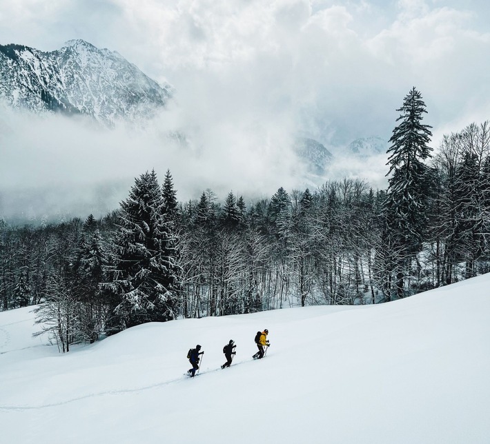 Im Zeichen des nachhaltigen Outdoorsports: Startschuss für das INTERREG-Projekt „ALPINE AWARENESS CAMPS”