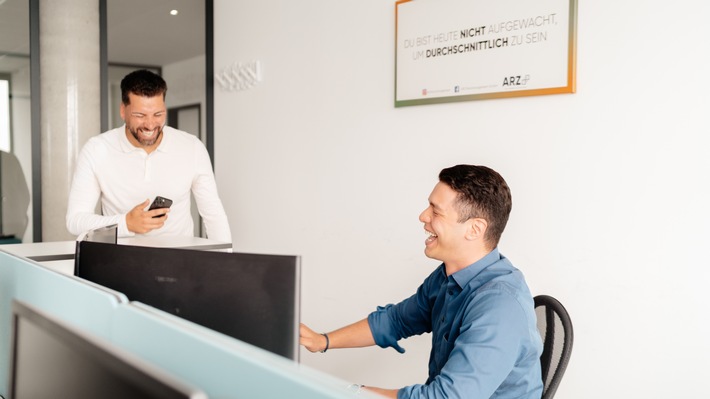 Grundstein Innovation: Wie digitale Technologie das Investieren in Immobilien neu definiert – digital, transparent und sicher