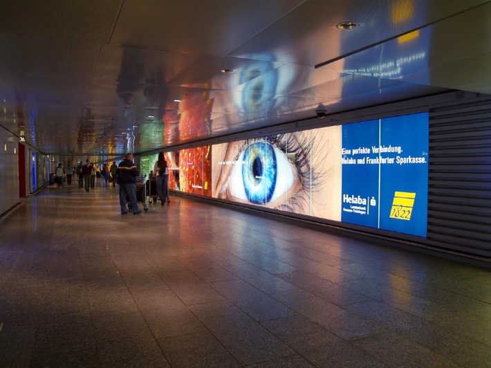 Light Corridor am Frankfurter Flughafen feierlich eröffnet