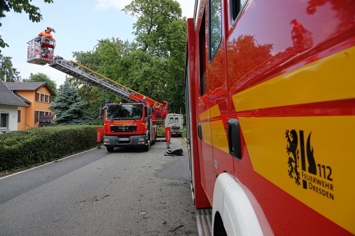 FW Dresden: Unwetterlage im Dresdner Osten