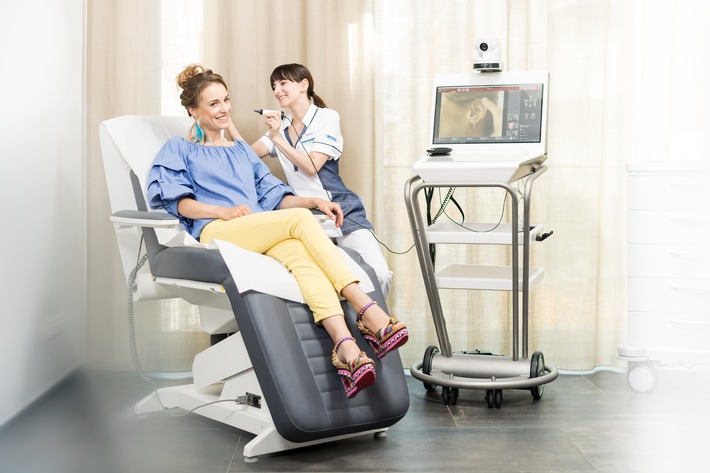 Medgate Mini Clinic - klein aber leistungsstark und kosteneffizient / Medgate und TopPharm planen neues Versorgungskonzept