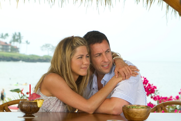 Hat Jennifer Aniston eine Chance gegen das blonde Supermodel auf ProSieben? Free-TV-Premiere von Adam Sandlers "Meine erfundene Frau" am 10. Februar 2013 (BILD)