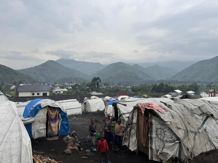 Vertriebenenlager rund um Goma.jpg