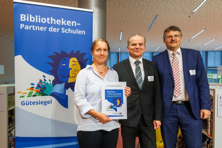 PM: Universitätsbibliothek Bamberg erhält Gütesiegel „Bibliotheken – Partner der Schulen&quot;