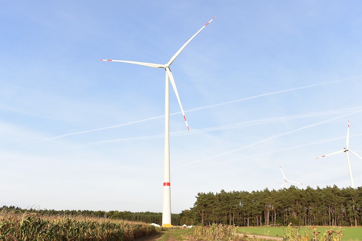 E.ON SE: Millionste Erneuerbare-Energien-Anlage geht ans E.ON-Netz