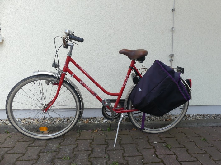 POL-WE: Bad Vilbel: Wem gehört das Fahrrad?