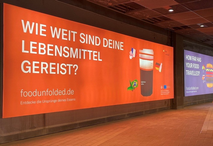 FoodUnfolded® am Flughafen München. / Start von FoodUnfolded®.de / FoodUnfolded® startet seine deutschsprachige Webseite für Deutschland, Österreich und die Schweiz, um über unser gesamtes Lebensmittelsystem umfassend zu informieren / Weiterer Text über ots und www.presseportal.de/nr/156276 / Die Verwendung dieses Bildes ist für redaktionelle Zwecke unter Beachtung ggf. genannter Nutzungsbedingungen honorarfrei. Veröffentlichung bitte mit Bildrechte-Hinweis.