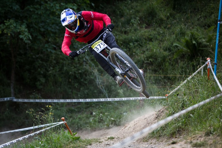 Bild zum Beitrag: Spannendes Downhill Finale beim GlemmRide Bike Festival presented by BMW
