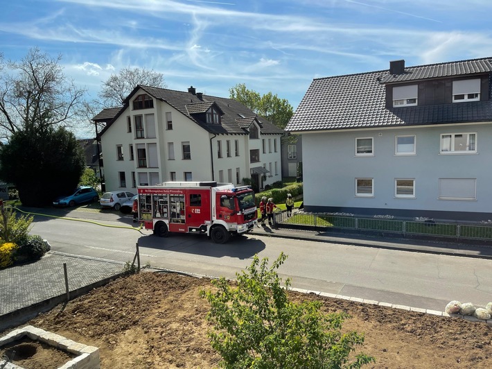 Feuerwehr Weil: Garagenbrand im Ortsteil Haltingen