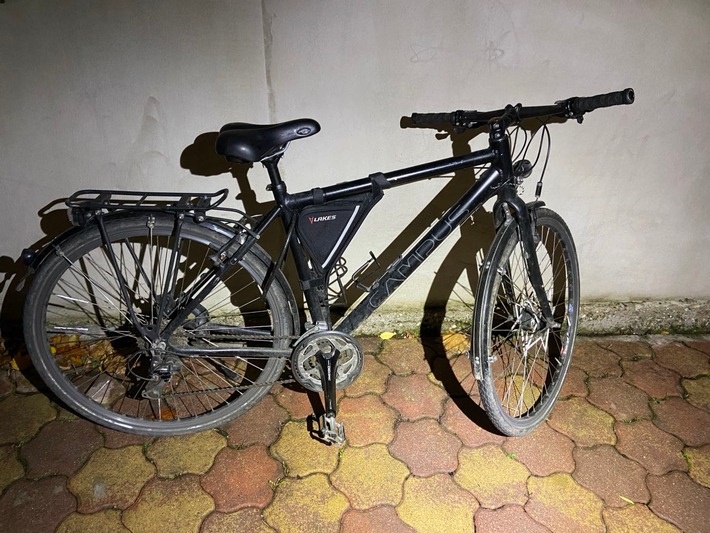 POL-PDNW: Fahrraddiebstahl in Bahnhofsnähe - Eigentümer gesucht