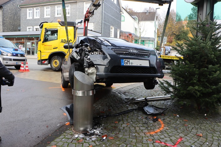 POL-GM: Flucht vor Polizeikontrolle endet mit Abschleppwagen und Blutprobe