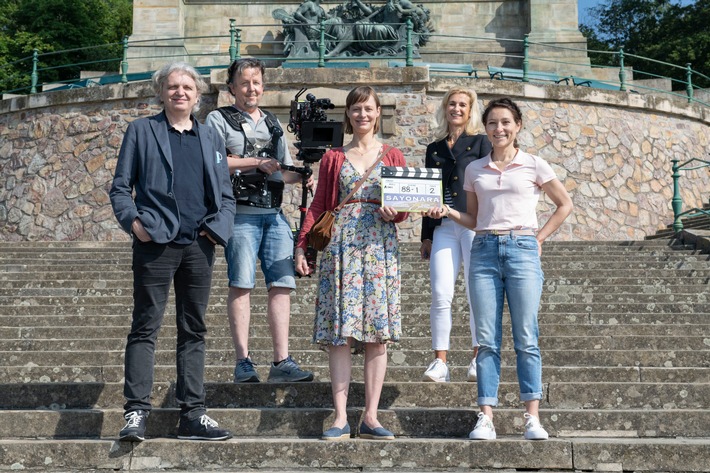 Das Erste / &quot;Sayonara Loreley&quot; (AT) / Das Erste dreht modernen Heimatfilm im Rheingau