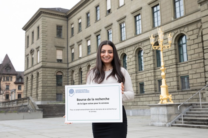 Manipuler des protéines, soulager le stress / La première bourse de recherche de la Ligue suisse pour le cerveau a été décernée à M.Sc. Mahshid Gazorpak, candidate au doctorat de l