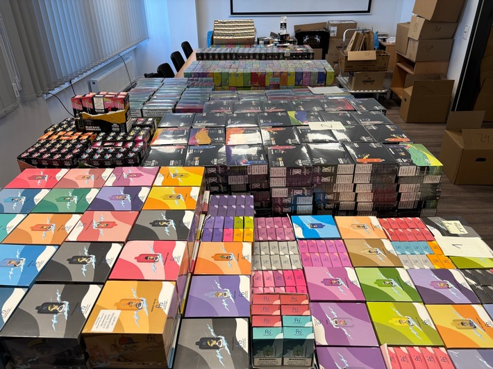 HZA-AC: Tausende unversteuerte E-Vapes / Zoll räumt Lager von Würselener Kiosk