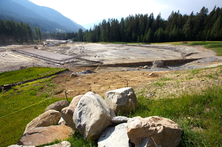 HMQ AG: Biathlon Arena Lenzerheide wird am 7./8. Dezember 2013 eröffnet (BILD)