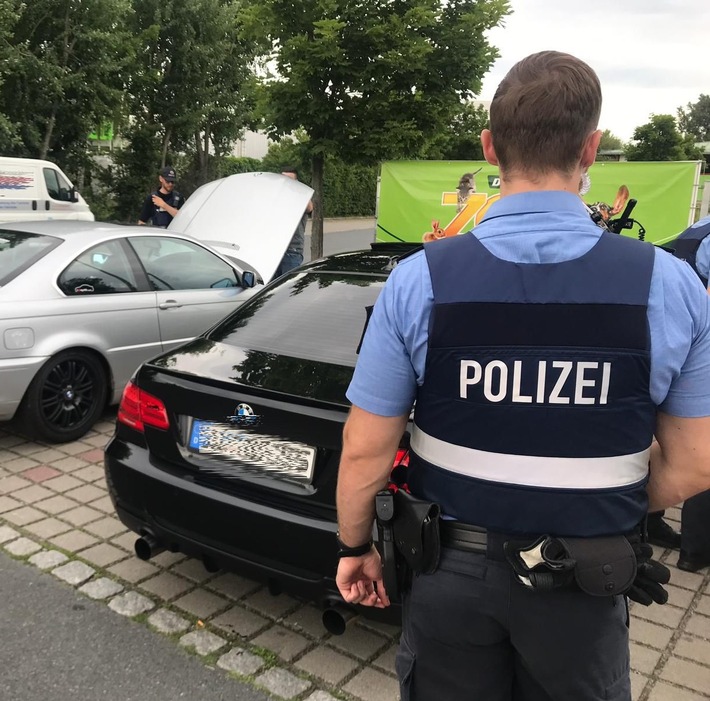 POL-PPRP: Tuning-Treffen verlief ruhig