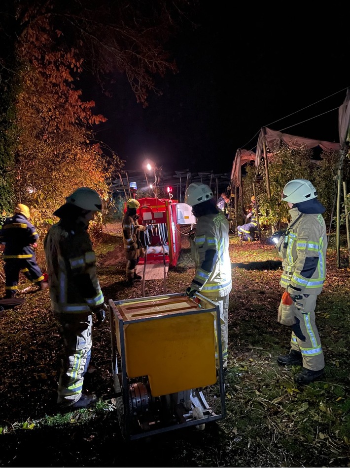 FW Konstanz: Überlandhilfe bei drohendem Dammbruch