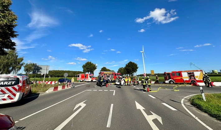 FFW Schwalmtal: Technische Hilfeleistung nach Verkehrsunfall