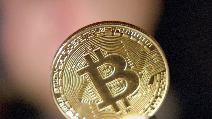 "Bitcoin: Riskante Geldgeschäfte im Hinterhof": 3sat-Doku zeigt Wirtschaftskrimi