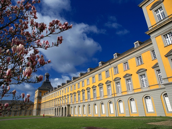 Presseeinladung 100 Jahre DAAD: Internationales Stipendiatentreffen in Bonn