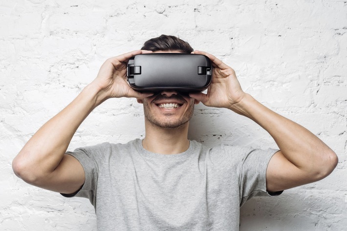 Mit Virtual Reality vom Warenlager bis zum Kunden