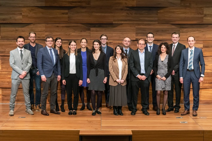 Reconnaissance et motivation: un honneur pour de jeunes chercheurs / La Fondation du Prix Pfizer de la Recherche récompense pour la 29e fois des jeunes chercheuses et chercheurs