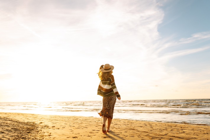 Vitamin D bei Erwachsenen: Was die Versorgung beeinflusst und welche Dosis als sicher gilt