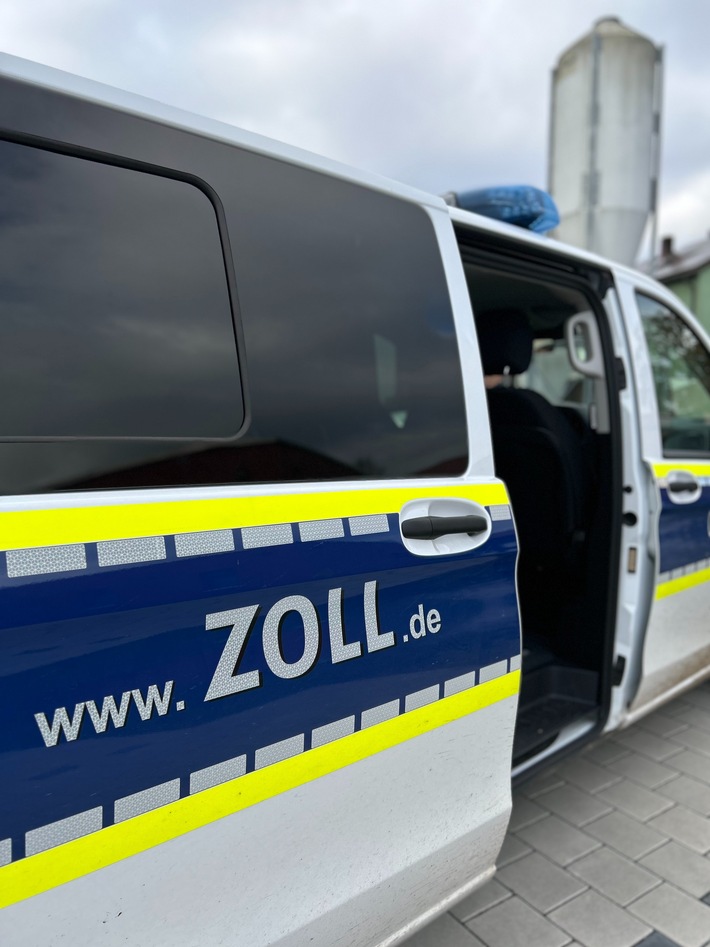 HZA-R: Mehr als 33.000 Euro falsch oder nicht angemeldet - Zoll aus Furth im Wald stellt innerhalb weniger Tage zwei Verstöße fest