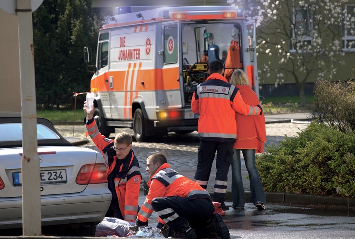 Neue Bilder zur Ersten Hilfe und zum Rettungsdienst