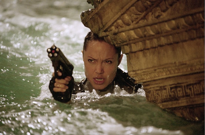 Kinofans Gottschalk und Pielhau schwärmen für Angelina Jolie: &#039;Lara Croft: Tomb Raider - Die Wiege des Lebens&#039; am Donnerstag, 17. Mai, 20.15 Uhr, werbefrei auf Tele 5