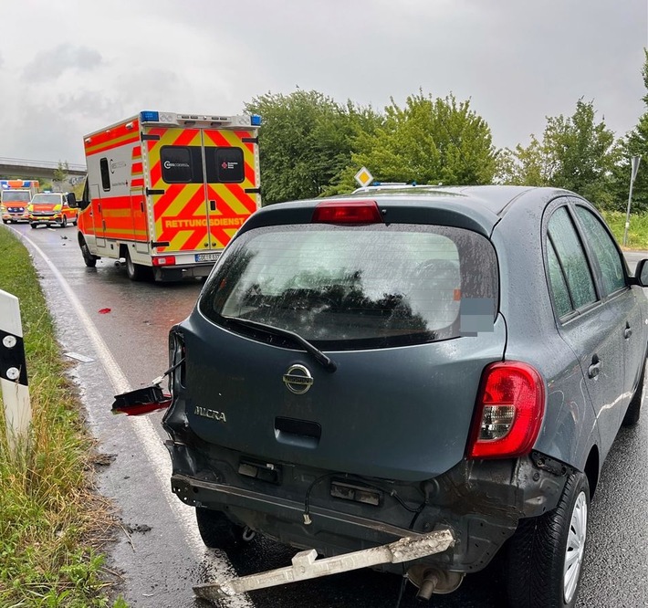 POL-COE: Nottuln, B525/ Autos kollidieren