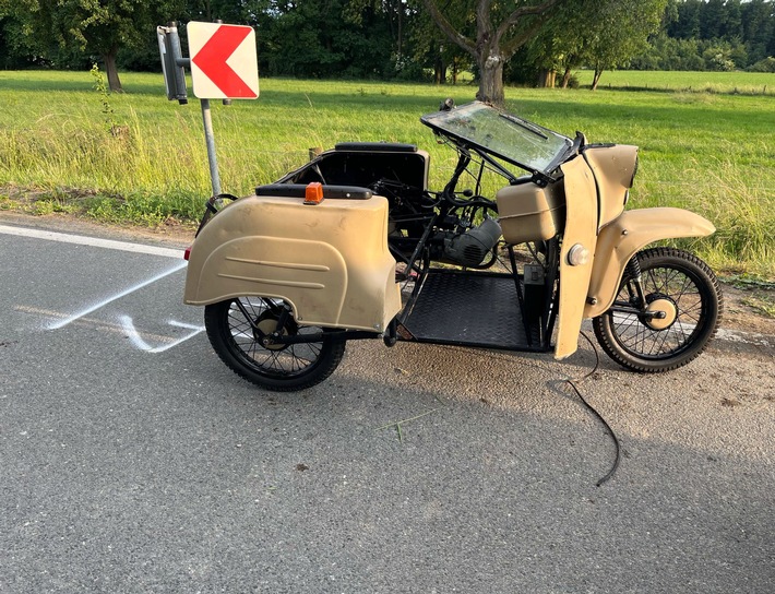 POL-COE: Billerbeck, K38/ Dreirädriges Kleinkraftrad kommt von Straße ab