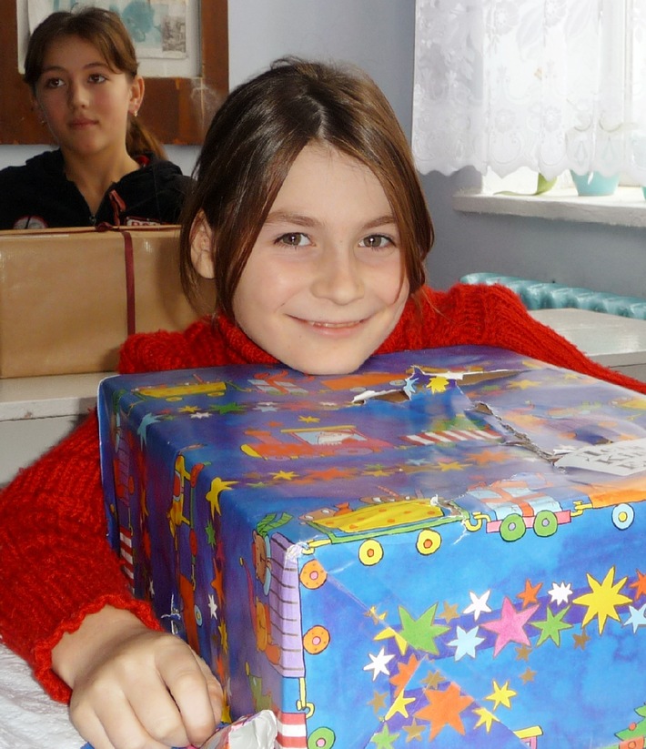 Aktion Weihnachtspäckli - Weihnachtsfreude: 87&#039;000 Pakete für Osteuropa
