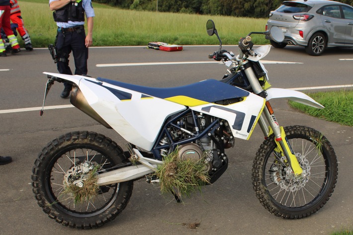 POL-RBK: Odenthal - Motorradfahrer nach Überschlag schwer verletzt