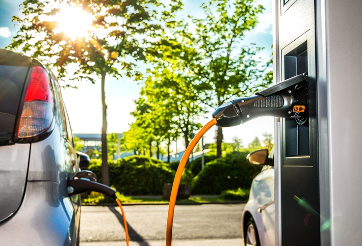 Marktliche Anreize verbessern Stabilität des Stromnetzes / Elektroautos, Wärmepumpen und Batteriespeicher als flexible Verbraucher