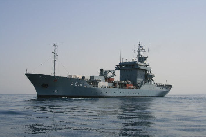 Tender "Werra" und Minenjagdboot "Datteln" nehmen Kurs aufs Mittelmeer zum EU-Einsatz