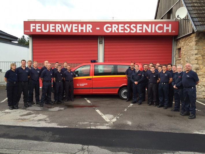 FW-Stolberg: Führungswechsel und Fahrzeugübergabe in Stolberg-Gressenich