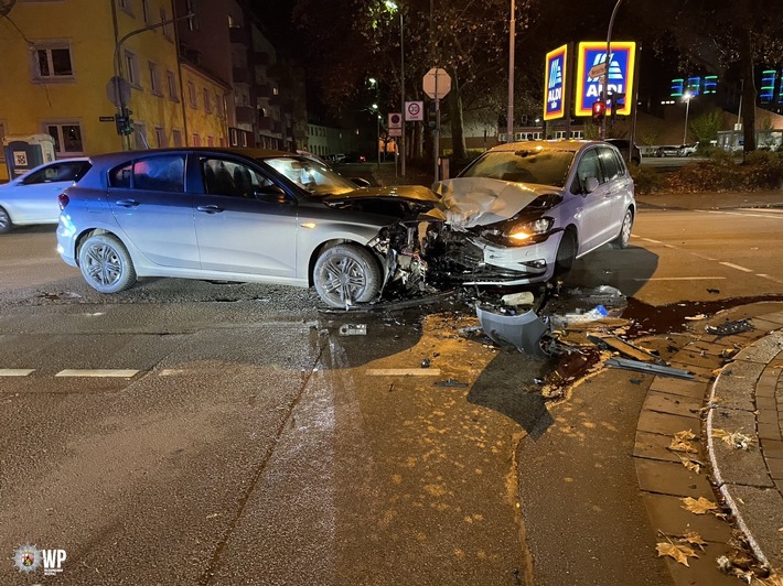 POL-PDKL: Vorfahrt missachtet: hoher Sachschaden entstanden