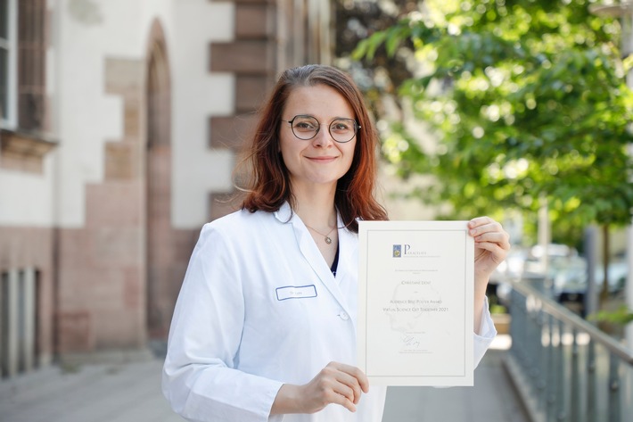 Wissen schaffen für die Praxis: Nachwuchsforscherin vom Klinikum Nürnberg ausgezeichnet