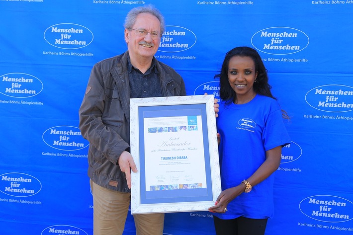 Stiftung Menschen für Menschen ernennt die dreifache Olympiasiegerin und fünffache Weltmeisterin Tirunesh Dibaba aus Äthiopien zur Botschafterin
