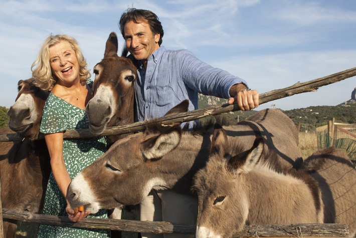 &quot;Zwei Esel auf Sardinien&quot; im ZDF-&quot;Herzkino&quot;/ Jutta Speidel und Bruno Maccallini in der Verfilmung ihres gleichnamigen Bestsellers (FOTO)