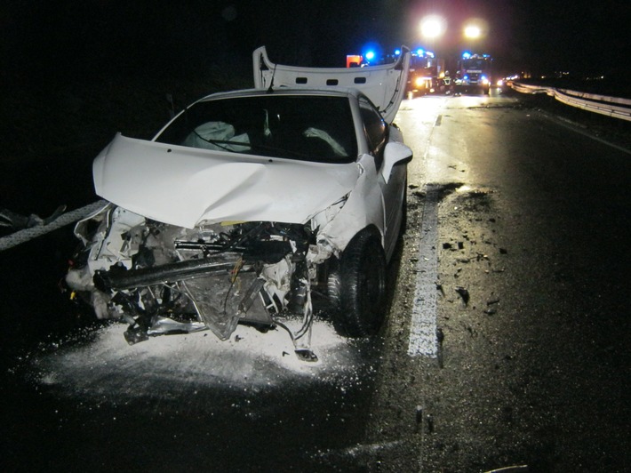 FW-MK: Zwei Verkehrsunfälle auf der Autobahn 46 am frühen Dienstagmorgen