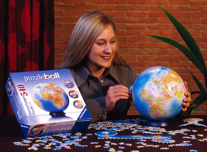 Neu und kugelrund: Der puzzleball von Ravensburger / Ausgezeichnet mit dem InnovationAward der Spielwarenmesse Nürnberg