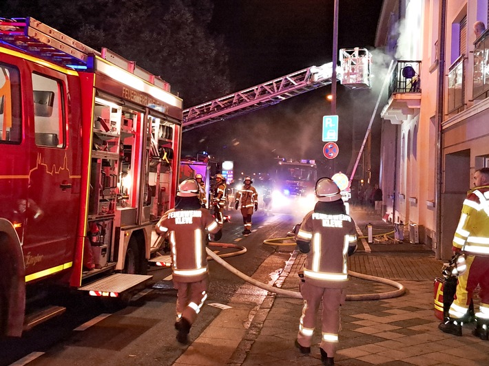 FW-KLE: Keine Verletzten bei Wohnungsbrand an der Tiergartenstraße