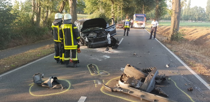 FW-RE: Zwei Verkehrsunfälle am Donnerstagnachmittag