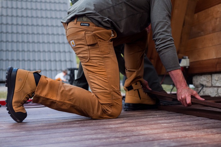 Arbeiten auf den Knien: Wie moderne Workwear die Belastung reduzieren kann