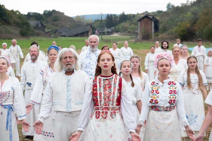 "Midsommar" – 3sat zeigt Horrorfilm von US-Regisseur und Drehbuchautor Ari Aster