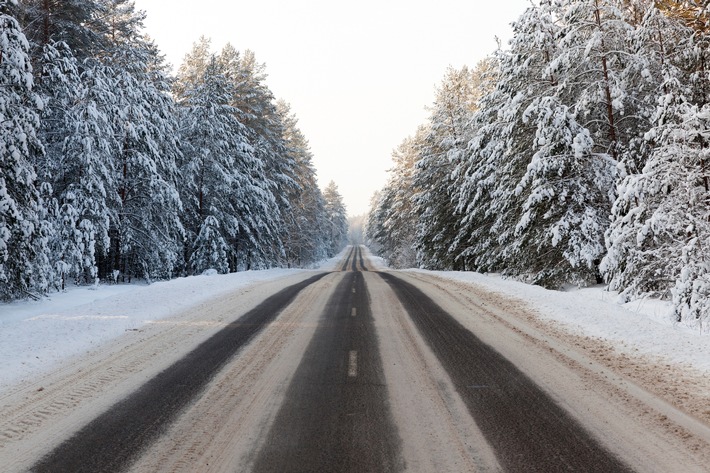 Winterliche Strassenverhältnisse: Praktische Tipps des TCS