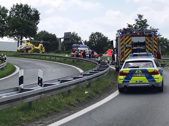 POL-MS: Motorradfahrer verstirbt nach Alleinunfall am Verkehrskreuz Gronau-Ochtrup