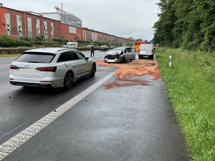 FW-BN: Mehrere Verletzte bei Verkehrsunfall auf BAB 555